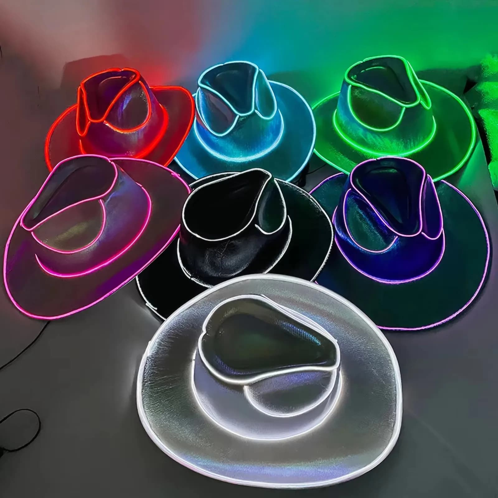Cappello da cowgirl da cowboy con luci con cappuccio illuminato a LED Cappello da cowboy occidentale luminoso Cappello da cowgirl perlescente per vestire la festa danzante