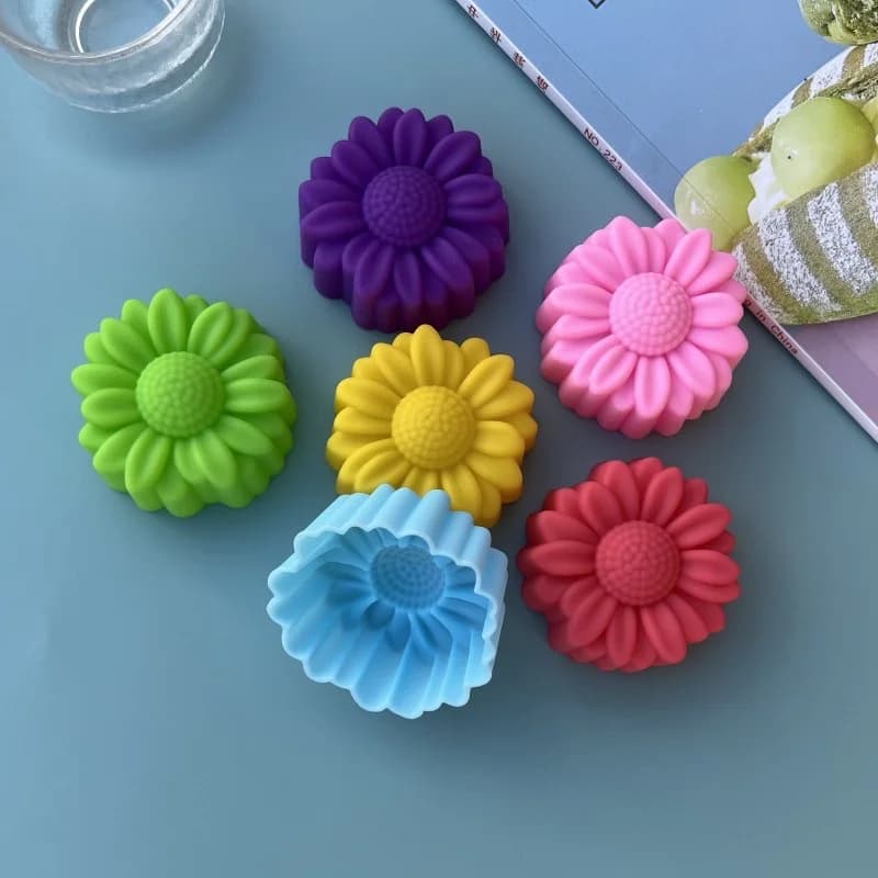 Set di 6 Stampi in Silicone Antiaderenti con Disegni Floreali per Cioccolato, Budino, Ghiaccio, Cupcake, Torte, Mini Stampi per Sapone Fai-da-Te, Tulipani e Stelle