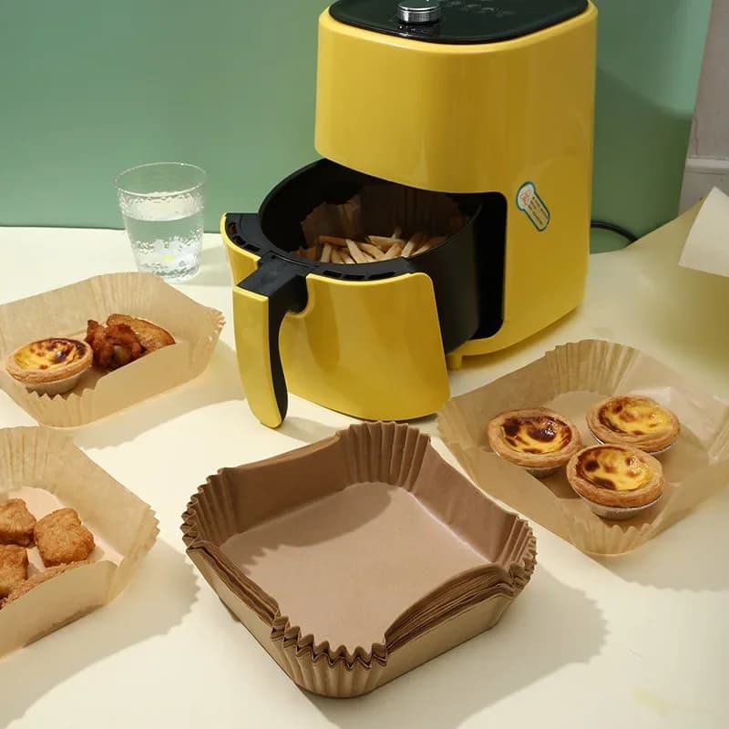50-200 Pieces Oven paper Disposable for Air Fryer, Absorbent and Non-stick, Large and Resistant Square Oven Mat