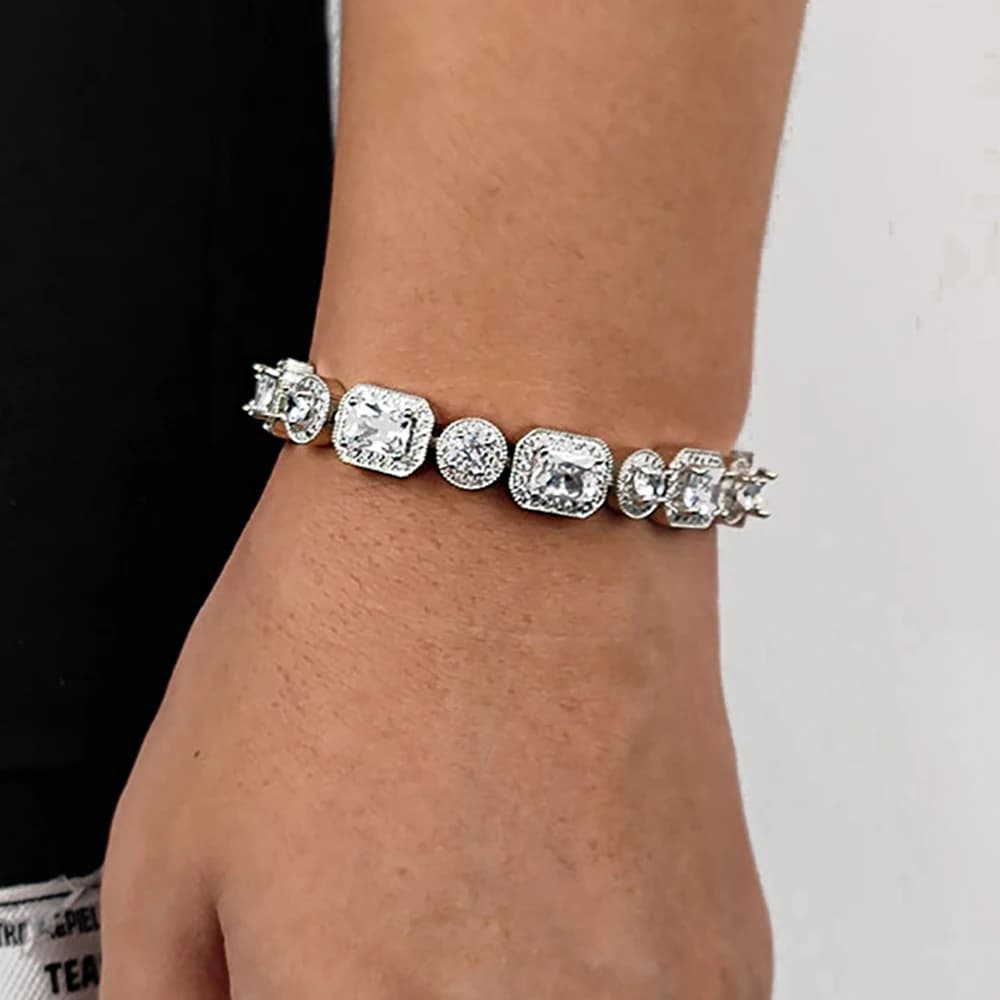 Gioielli Hip Hop Shine 10MM Bracciale da tennis con zirconi ghiacciati T-Square Round Bling Diamond Accessori donna Catena da tennis aggrappata
