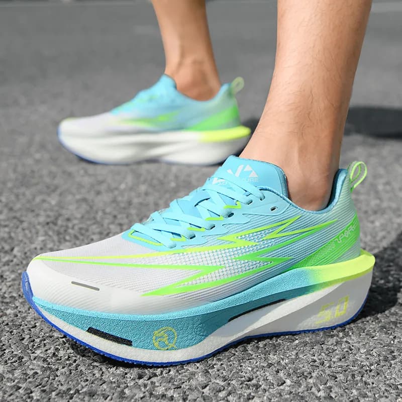 Nuove scarpe sportive da uomo primaverili ed estive, scarpe da corsa traspiranti, scarpe casual da esterno, scarpe da uomo in rete