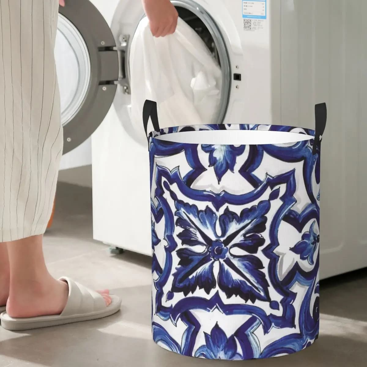 Cesto per Bucato Blu con Motivi Floreali Ornamentali in Stile Mediterraneo Siciliano, Cesto Pieghevole per Organizzare la Casa e il Lavaggio dei Bambini
