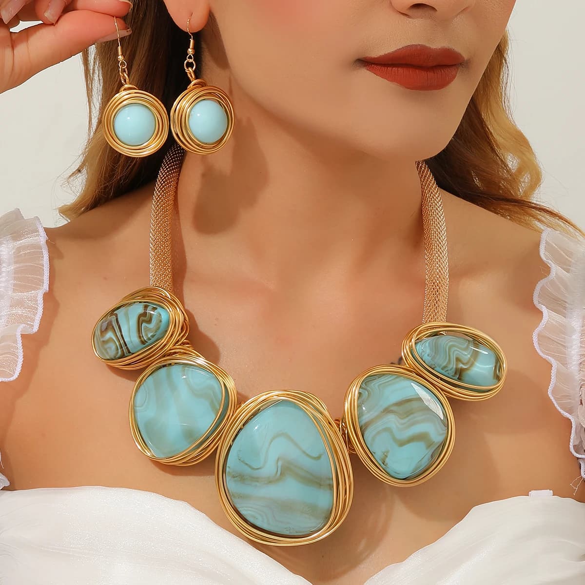 Trendy Irregular Geometric Resin Gems Aluminum Wire Handmade Statement Necklace Earrings Jewelry Set For Women Party Acesoriey