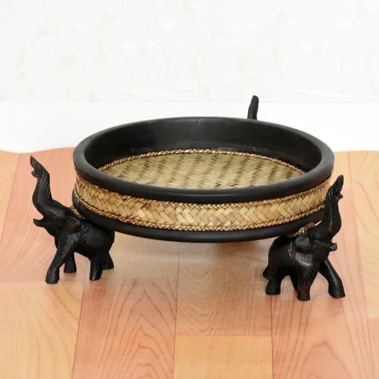 Vassoio per Frutta Secca in Legno Massello e Rattan Thailandese, Artigianato Tailandese, Vassoio a Forma di Elefantino, Vassoio per Caramelle, Decorazione per Tavolino del Sud-Est Asiatico