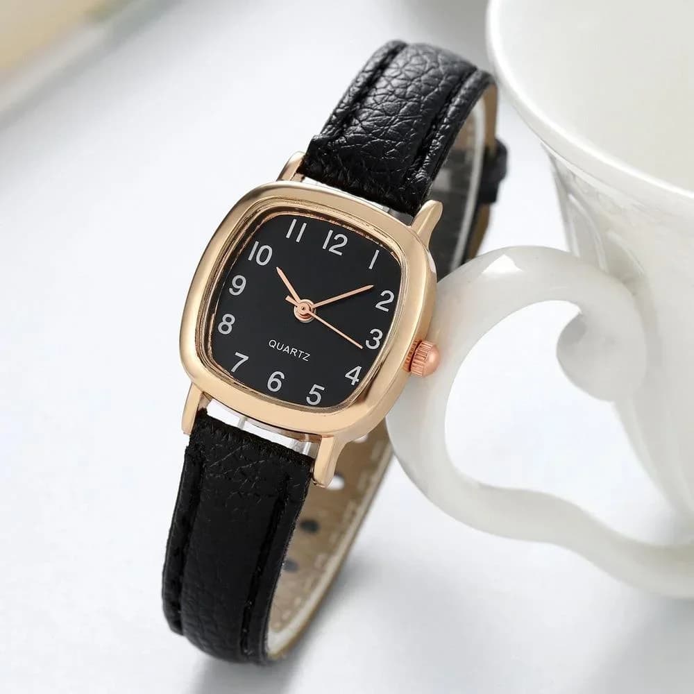 Kegllect Wrist Watch for Women, Simple Dial, Vintage Style with Strap, Quartz Movement