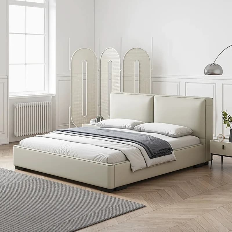 Letto matrimoniale in pelle minimalista italiano, moderno e semplice, con blocchi effetto tofu, rivestimento morbido, per camera da letto padronale, letto grande, dall'atmosfera raffinata