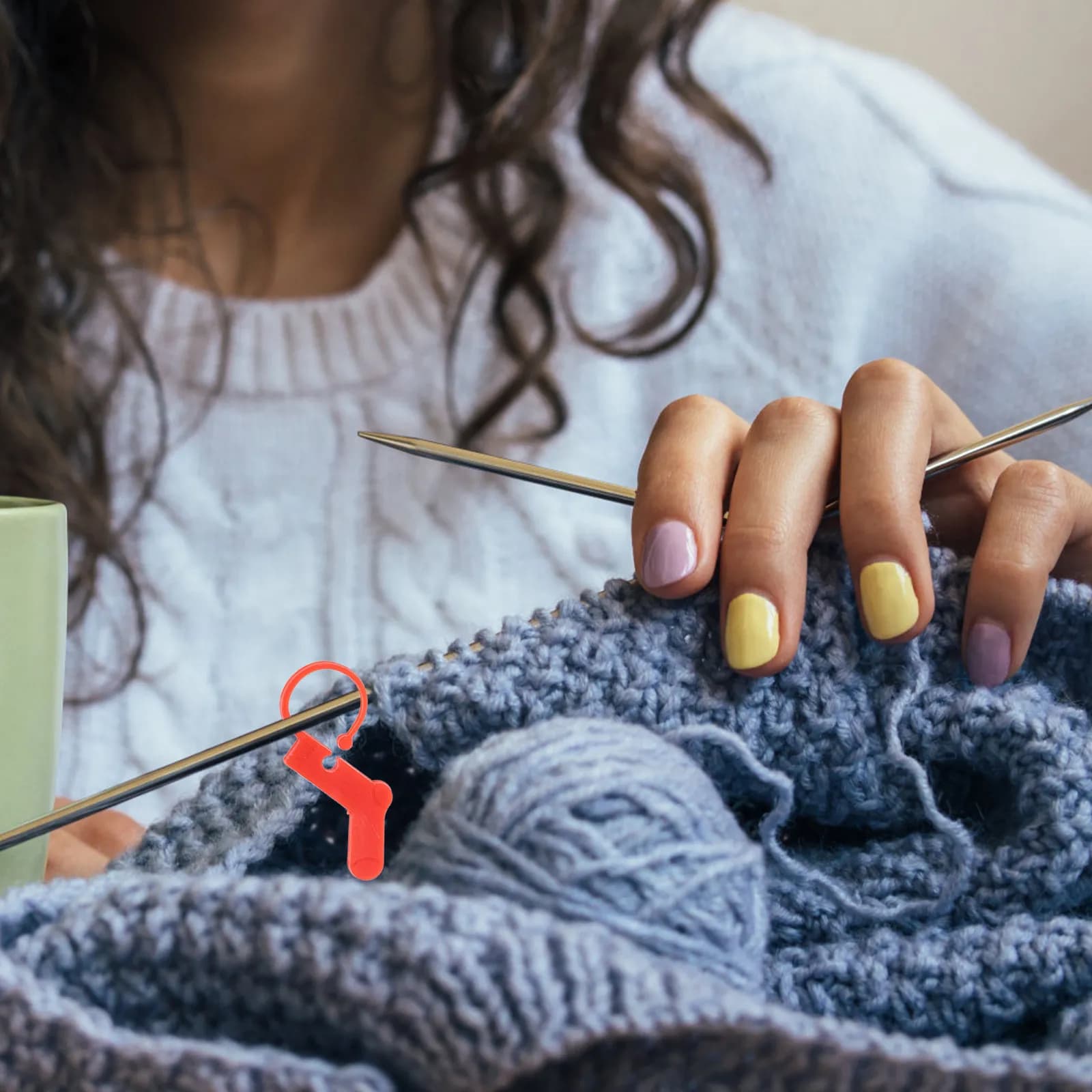 100 Pezzi Clip per Ferri da Maglia, Marcatori di Punto in Plastica con Blocco, Accessori Versatili per Lavori a Maglia e Uncinetto