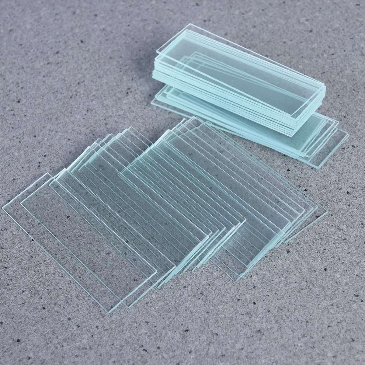 Kit di 50 Lame per Microscopio e 100 Coprilame Quadrati in Vetro Ottico Trasparente Sicuro per Accessori Microscopio