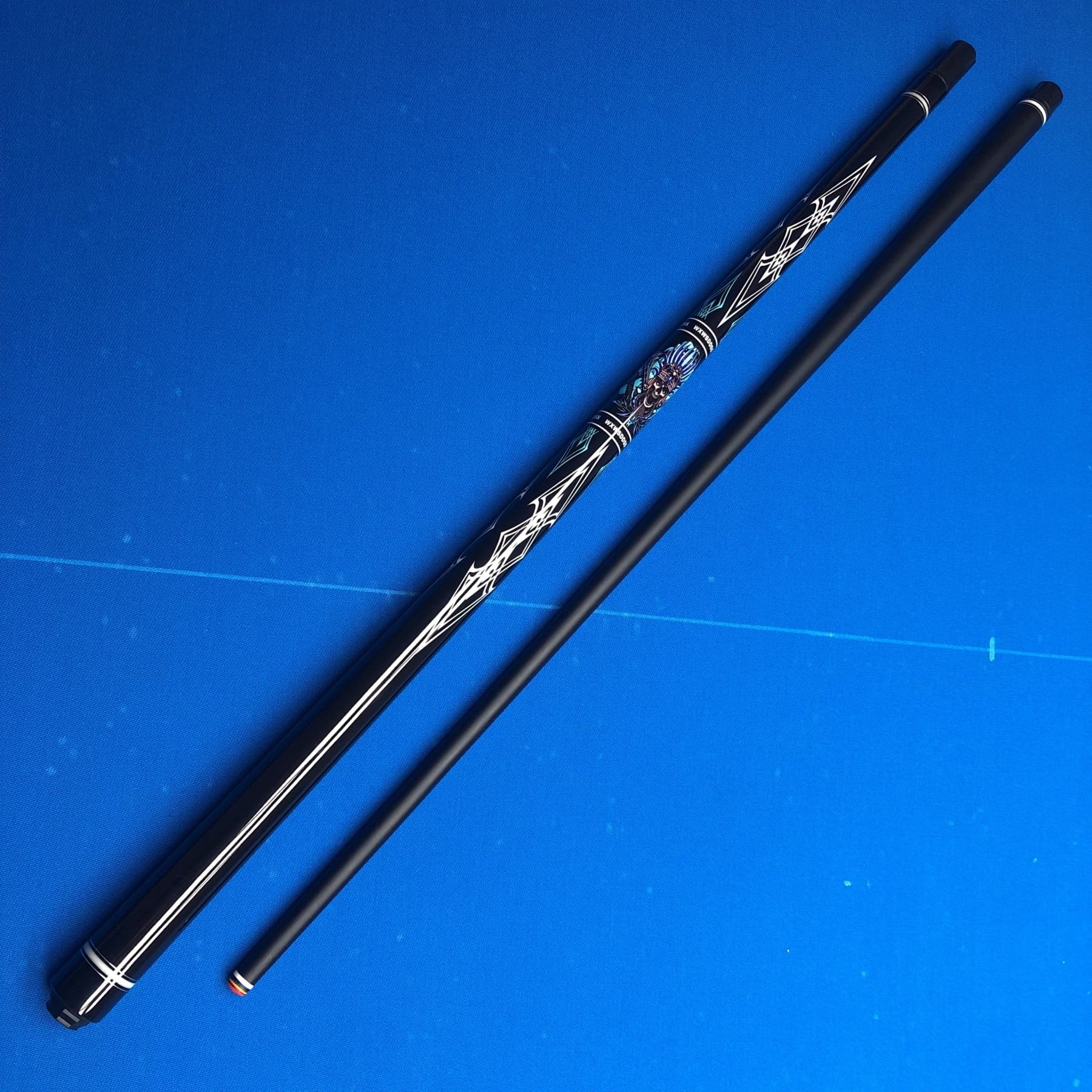 Stecca da Biliardo in Fibra di Vetro in 2 Pezzi con Punta Anti-Scoppio da 12,5 mm, Giunto in Acciaio Inossidabile e Cappuccio Protettivo per Appassionati di Biliardo