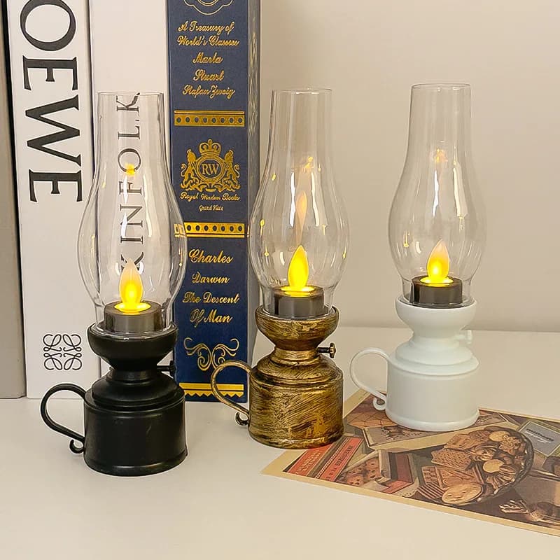Vintage LED Oil Lamp Table Retro, Effetto Candela Tremolante Battery, Cherosene Style Decorative Lamp for Home and Holiday Gifts