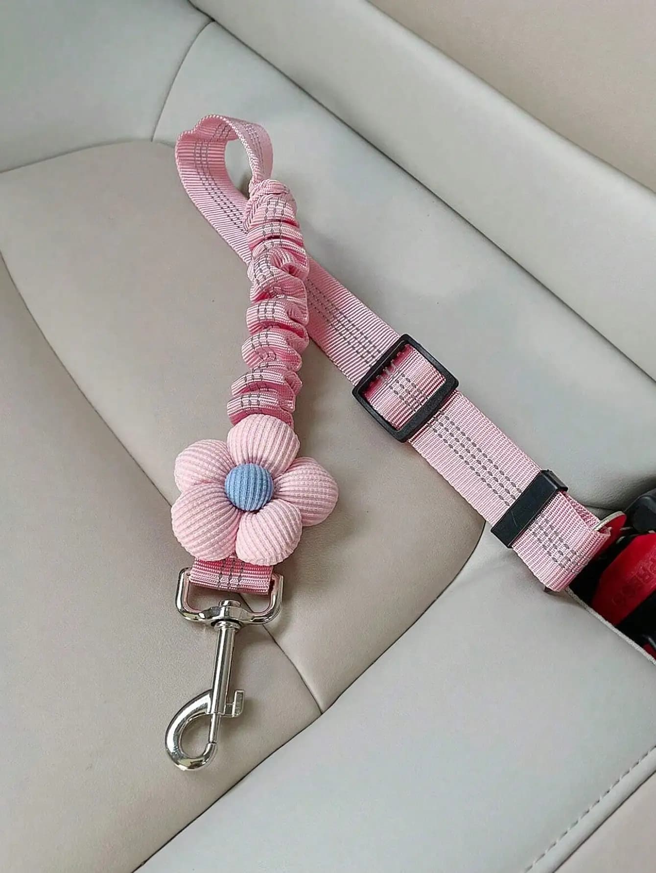1pc Dog Car Safety Leash With Reflective Webbing, Retractable Pet Cat Travel Harness Leash, Cute Pet Leash SP25032429793557552