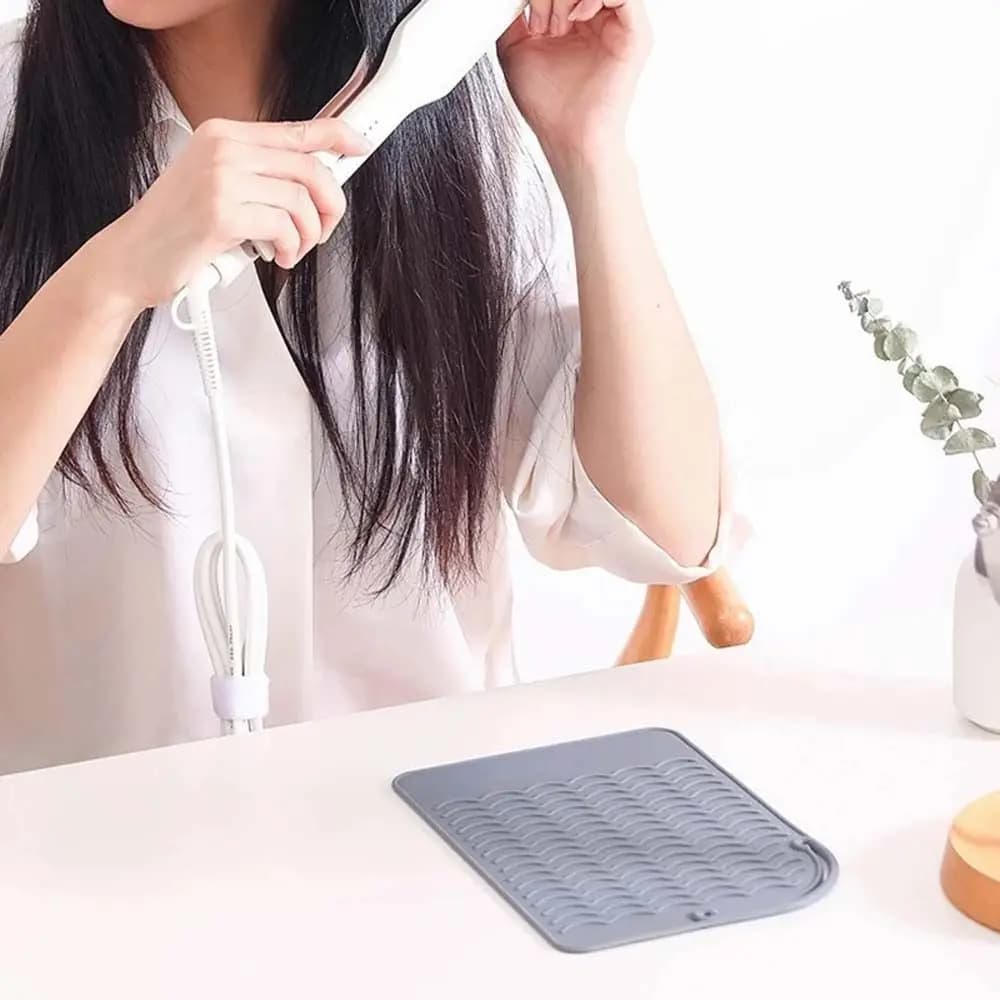 Tappetino in Silicone Resistente al Calore per Piastra e Ferro Arricciacapelli, Tappetino Isolante per Styling Capelli
