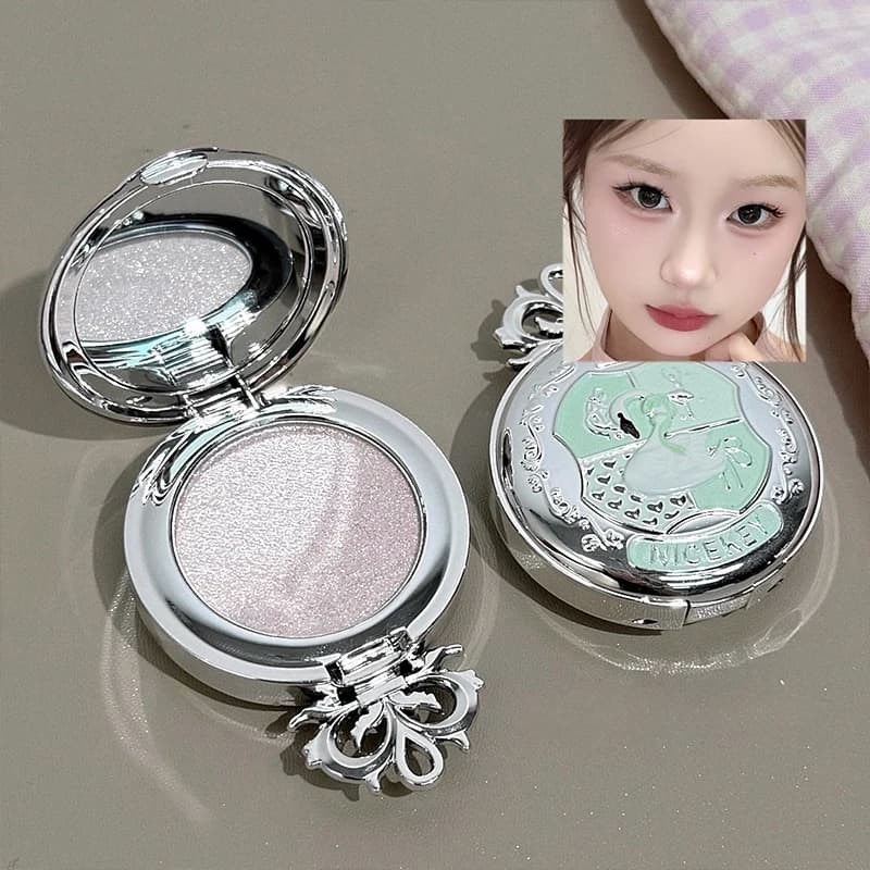 NICEKEY Illuminante Monocromatico Oro Champagne Glitterato, Palette Ombretti Brillanti Effetto Diamante per Contouring Occhi