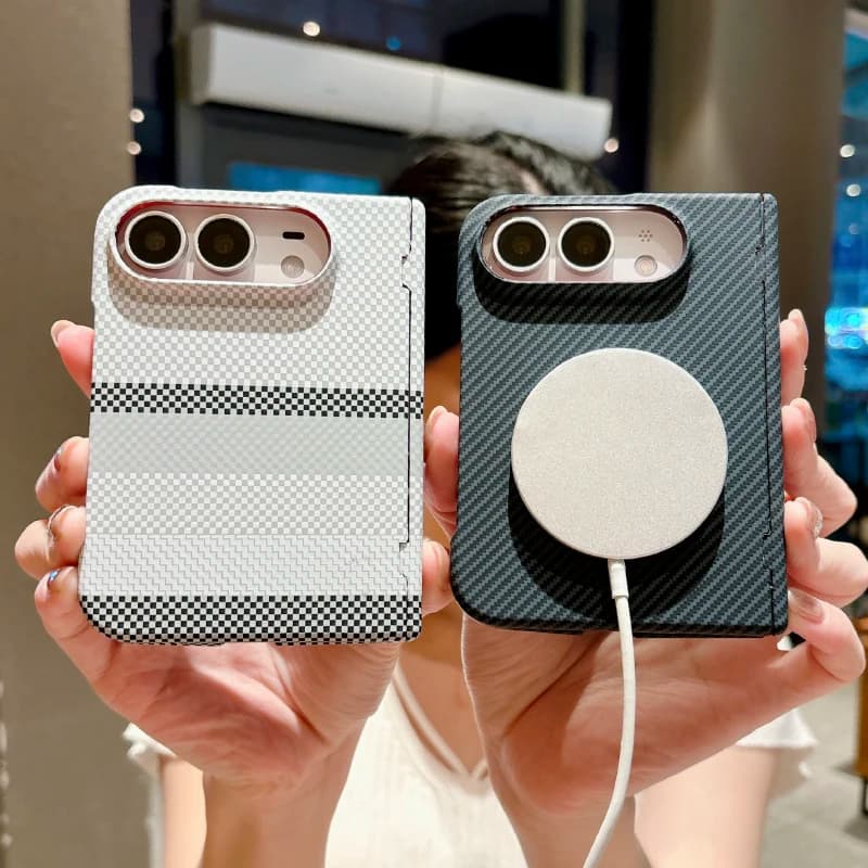 For Magsafe Magnetic Ultra Thin Carbon Fiber Texture With Central Axis Fold Shockproof Phone Case For iPhone Duo Bumper Cover