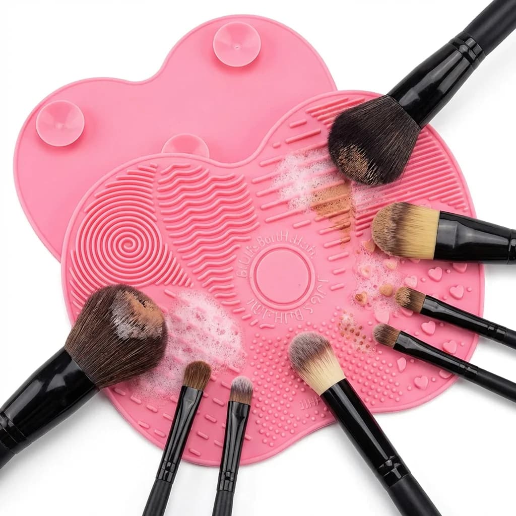 Professional Brush Cleaner Mat, 6-inch Zone Silicone Mat, Removes stubborn Makeup, Easy to Rinse and Dry, for Home and Professional Use