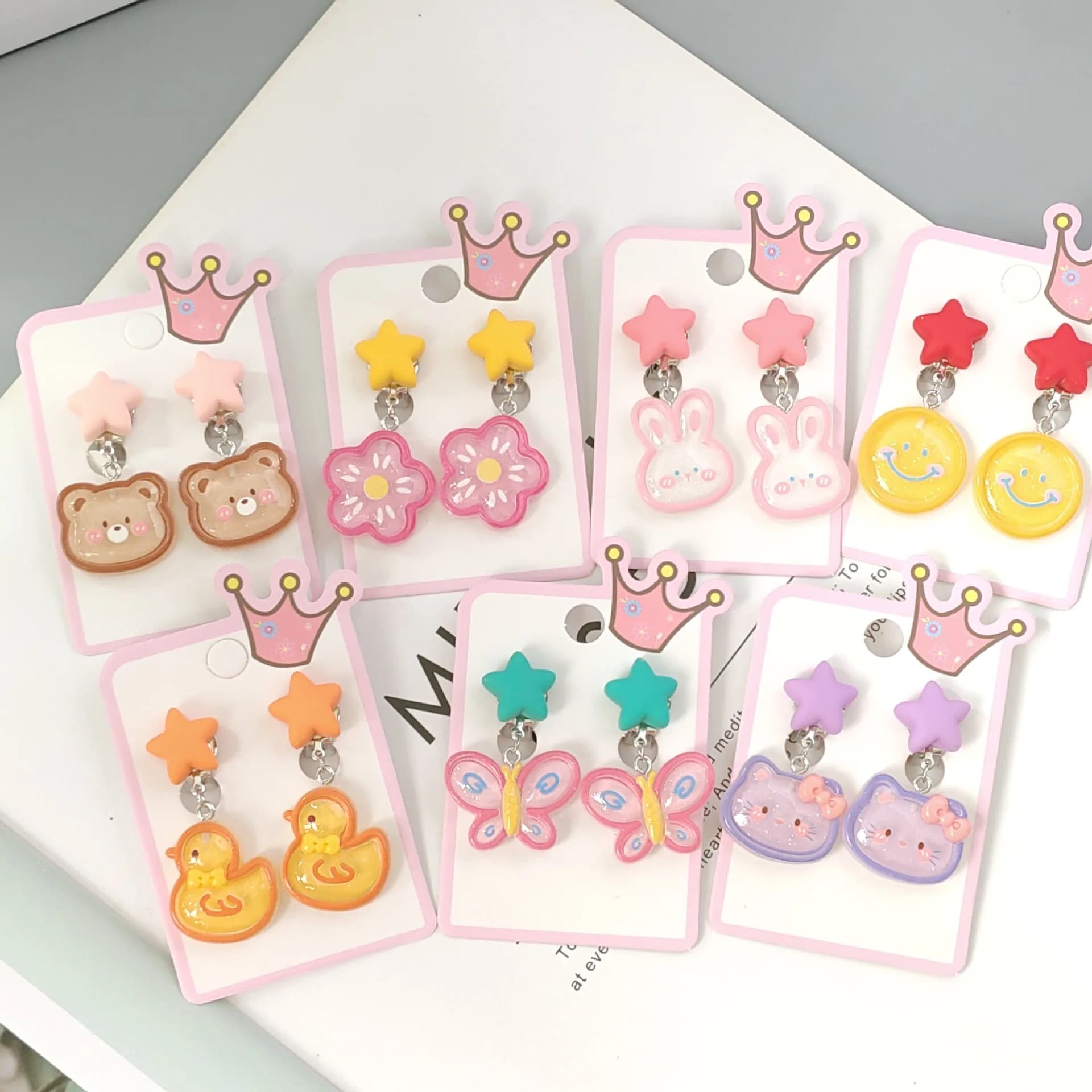 Cute Cartoon Ear Clips for Kids - Resin Cookie Candy Flower Rabbit Cat Bear Pendants Fashion Girls' No Piercing Ear Accessories