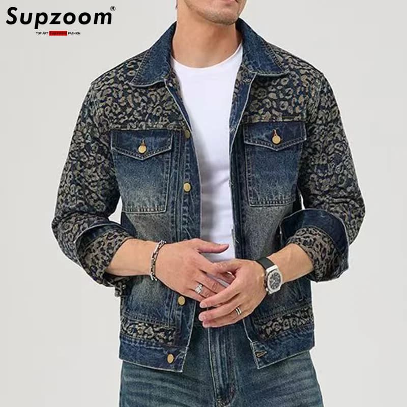 Supzoom nuovo arrivo Top Fashion uomo Casual stampa leopardata monopetto in cotone colletto rovesciato giunture giacca di jeans bomber