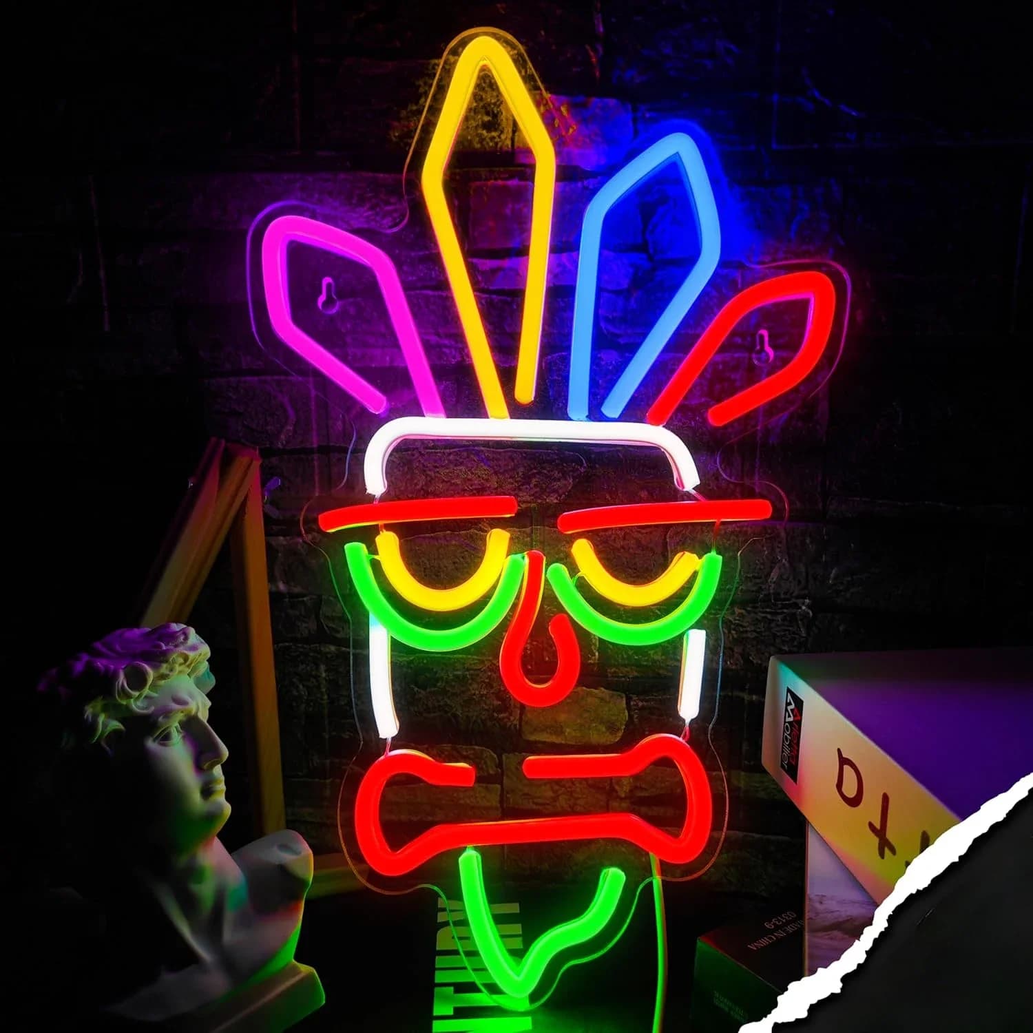 Insegna LED Neon Maschera Tiki Dimmerabile, Regalo di Compleanno Divertente e Carino, Insegna Luminosa al Neon per Decorazione Murale, Feste, Club, Bar, Man Cave, Stanza, Arredamento Artistico