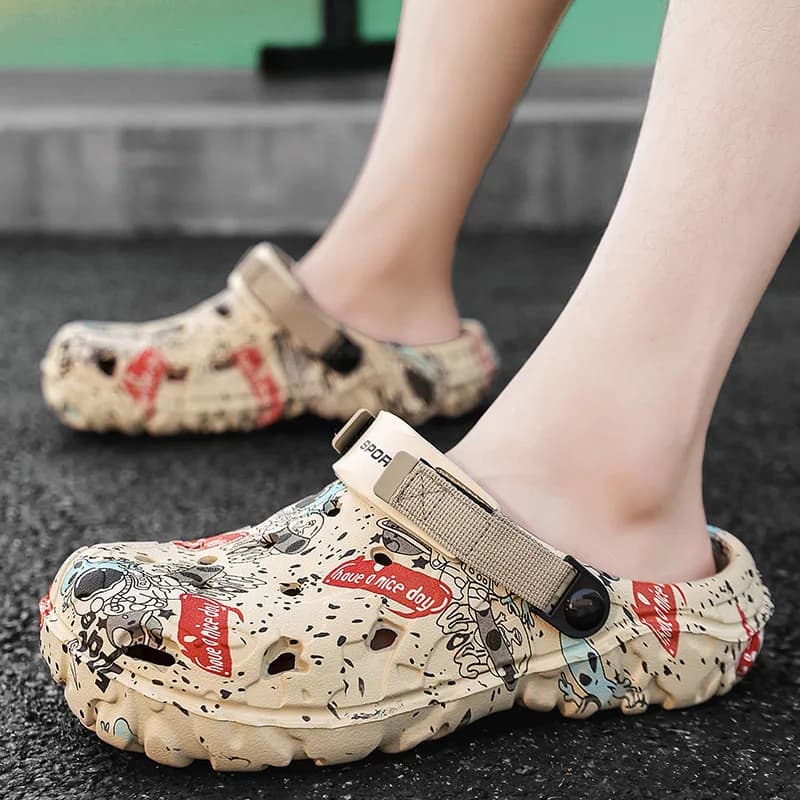 Men's Breathable EVA Water Shoes Men's Breathable Outdoor Sandals Anti-Slip Fast Drying Beach Slippers Lightweight for Hiking Fishing Comfortable