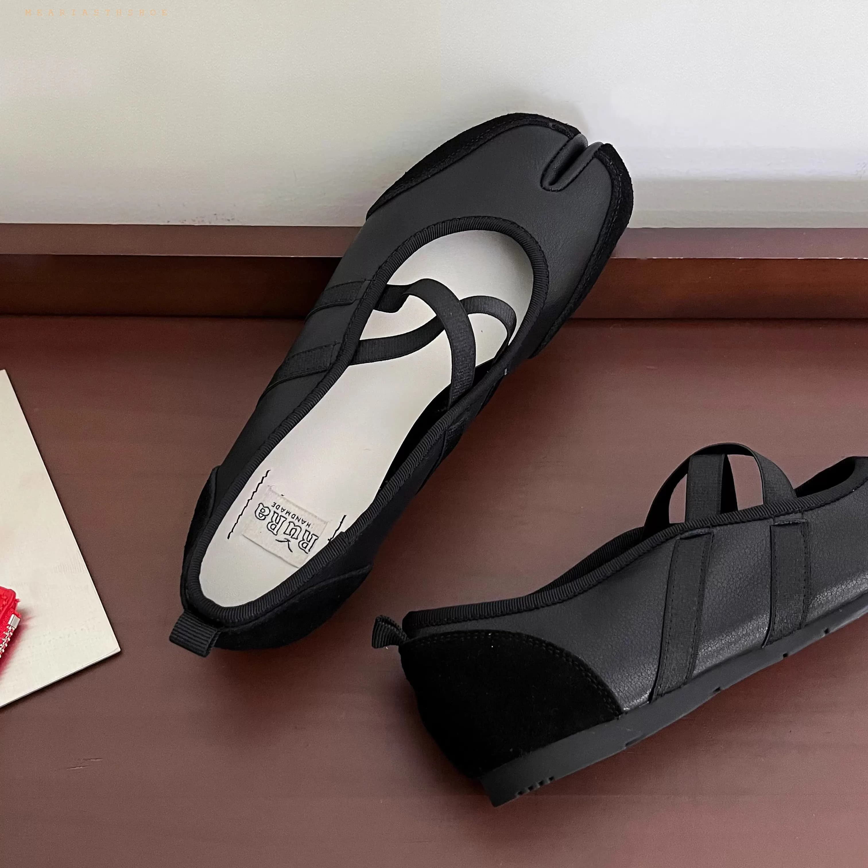 Scarpe Basse Tabi da Donna con Cinturino Incrociato, Design Casual alla Moda, Mary Jane Slip-on con Punta Divisa, Ballerine Estive Eleganti, Nuovi Mocassini
