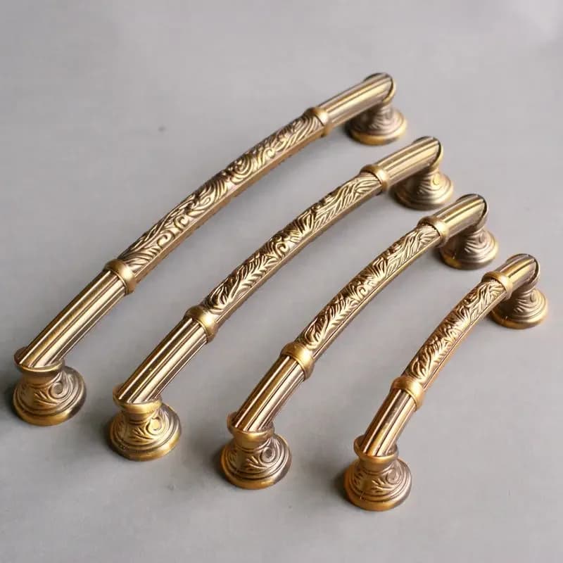 Maniglia e pomello per mobili retrò in stile europeo vintage romano creativo Maniglia per porta dell'armadio con cassetto dell'armadio in bronzo antico
