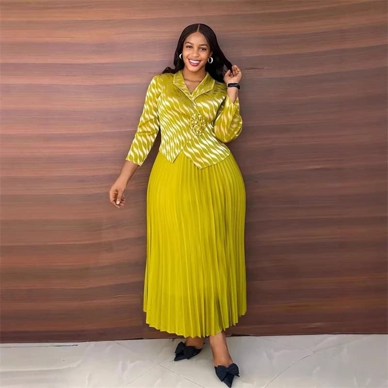 Abito Miyake Pleats 2025, Abbigliamento Femminile di Alta Gamma Taglie Forti, Stampa Bronzata, Vestito Casual a Svasatura Ampia Effetto Due Pezzi