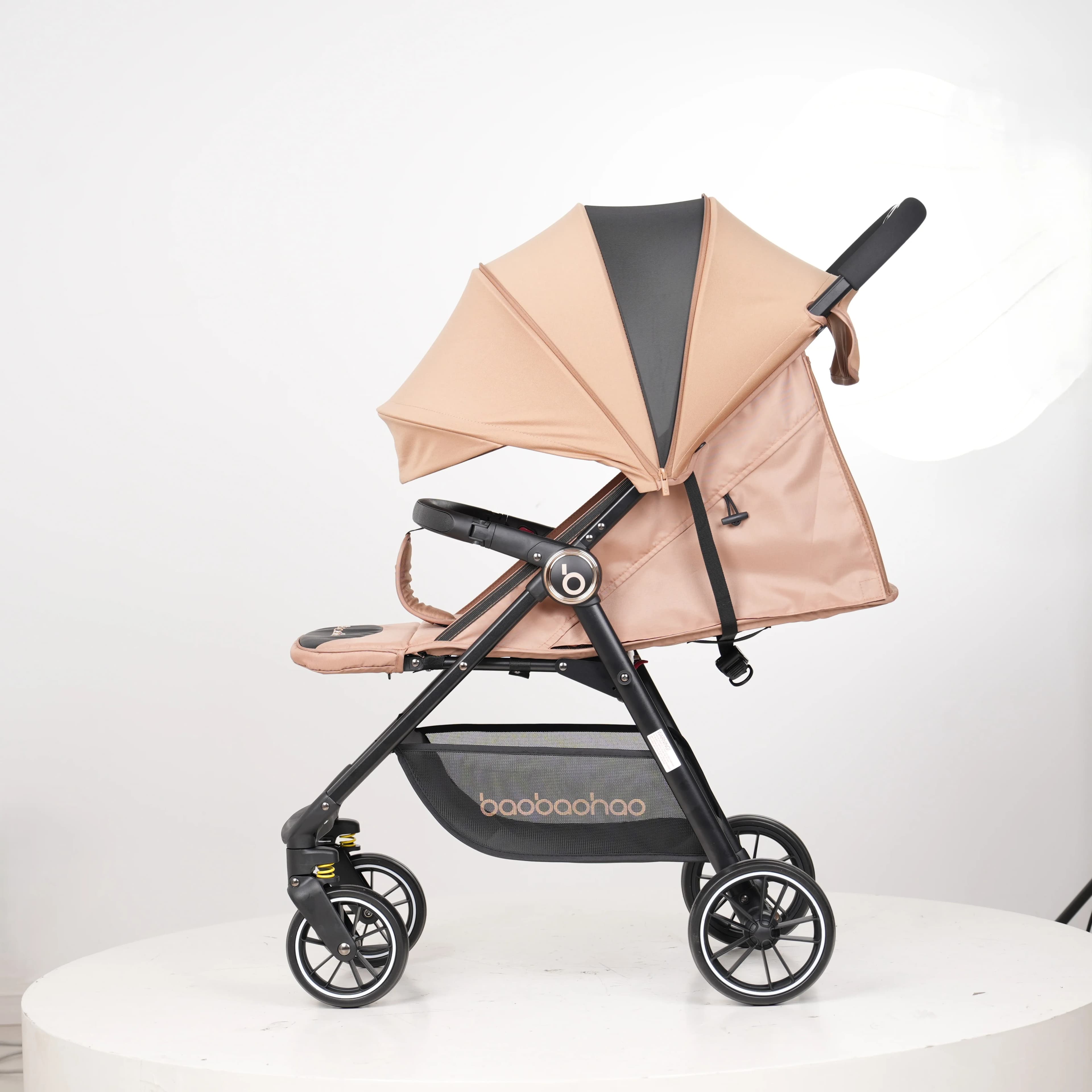 Passeggino da esterno Baobaohao A5 con parasole a quattro fasi UPF50, ruote elettroplaccate e pedali in pelle