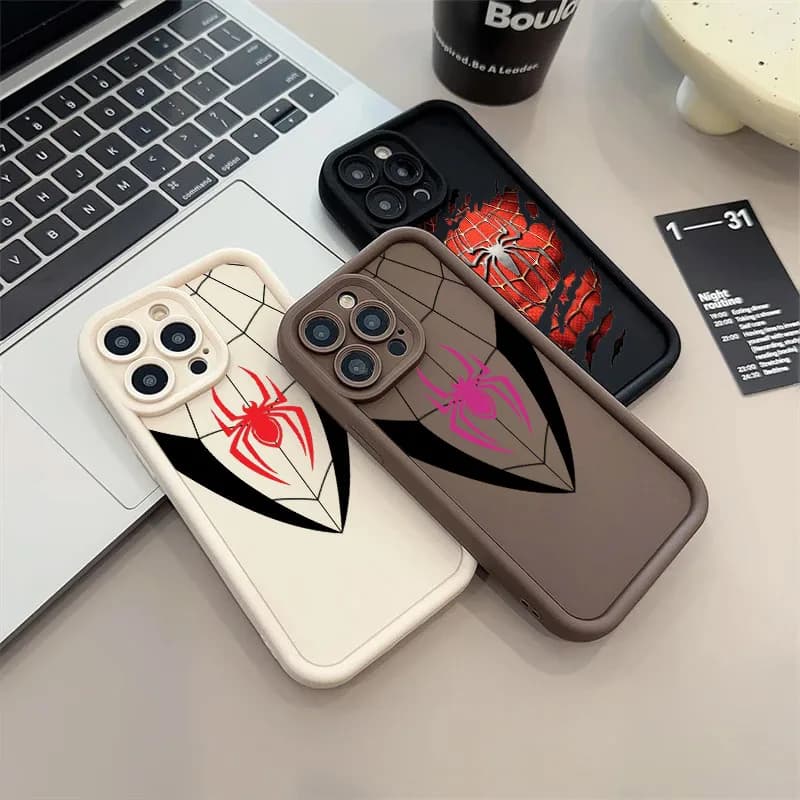 Cover Morbida in TPU con Logo Marvel Spider-Man per iPhone 17e 17 16e 16 15 14 13 12 11 Air Pro Max Mini XR XS Plus