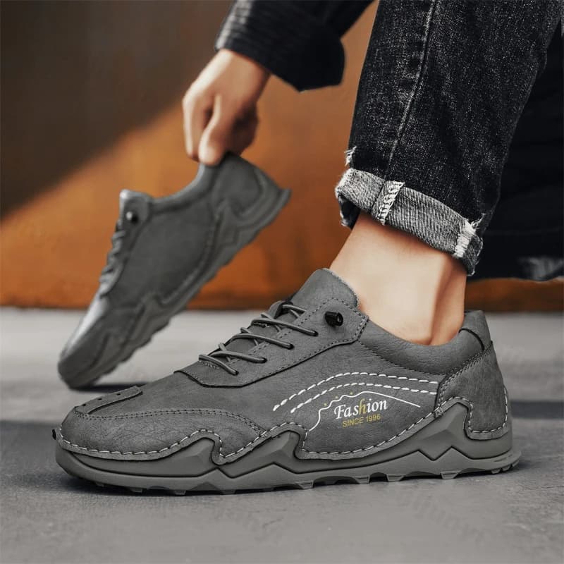 Women's Anti-Slip Outdoor Gymnastics Shoes Autumn Winter New lightweight and comfortable wear-resistant Vintage casual shoes