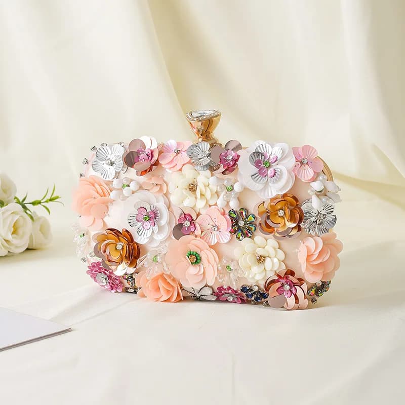 Borsa da sera floreale per cena Pochette con fiori in rilievo Borsa a tracolla con catena in metallo Borsa per banchetti Borsa da ballo di nozze Dropship