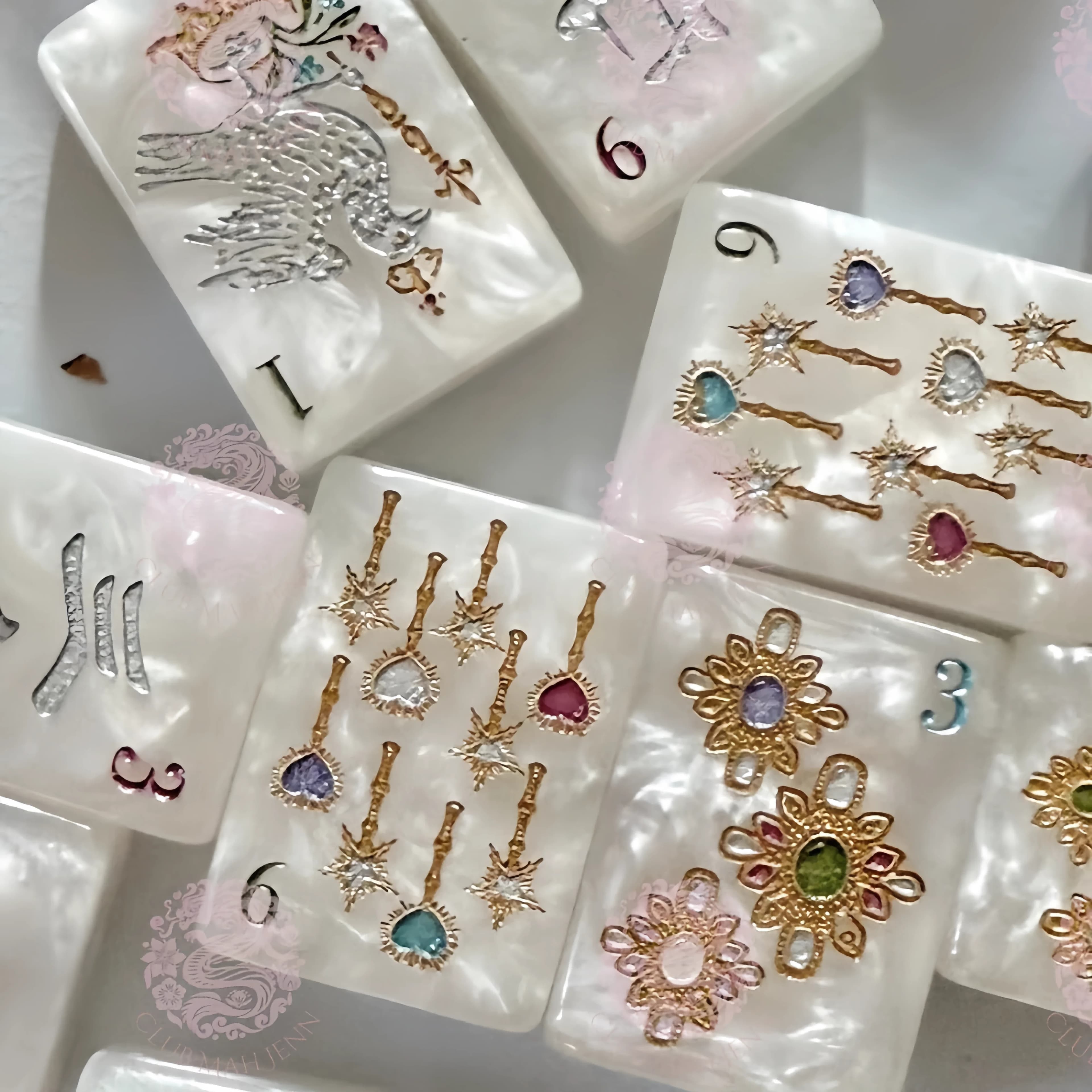 Wholesale in Stock Acrylic Engraved 160 Custom Luxury Sunday Travel Set White Mother of Pearl America Mahjong Tiles