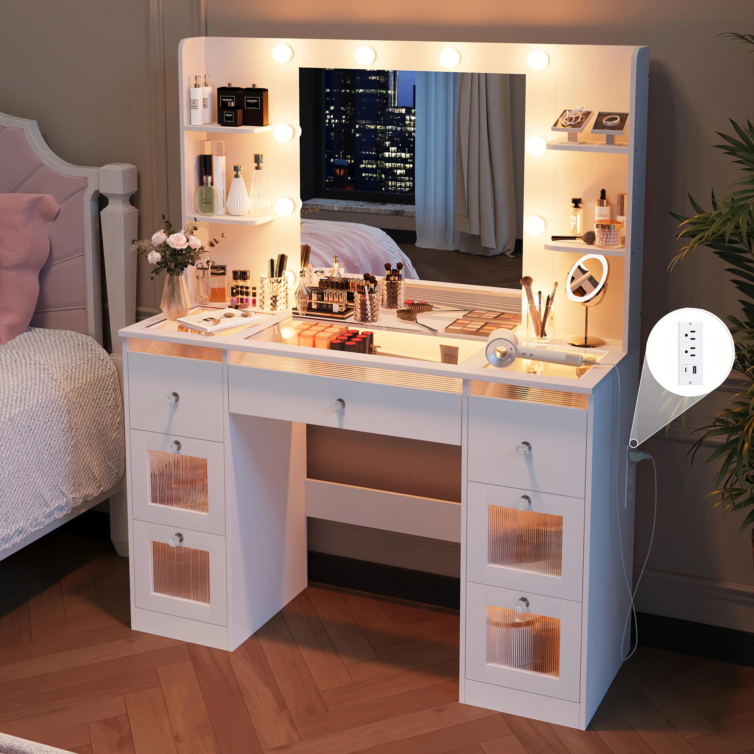 Toeletta Trucco con 7 Cassetti Illuminati e Specchio LED a 3 Colori, Tavolo da Trucco con Piano in Vetro, 4 Ripiani per Ampio Spazio di Archiviazione, Bianco Chiaro