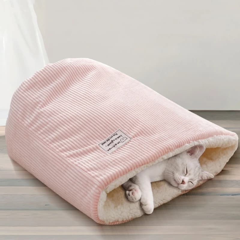 Warm Velvet Fabric Bed for Cats Autumn Winter Comfortable sleeping bag in soft fleece type blue bucket for kittens House for pets