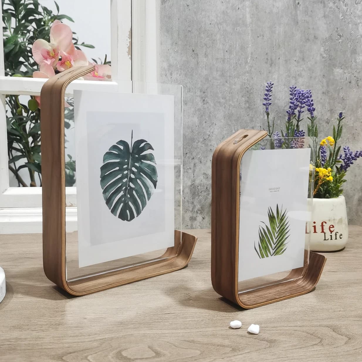 L-Shaped Floating Photo Frame, Unique Natural Grain, Wood Veneer & Acrylic, Modern Desktop Display Gift Picture Frames