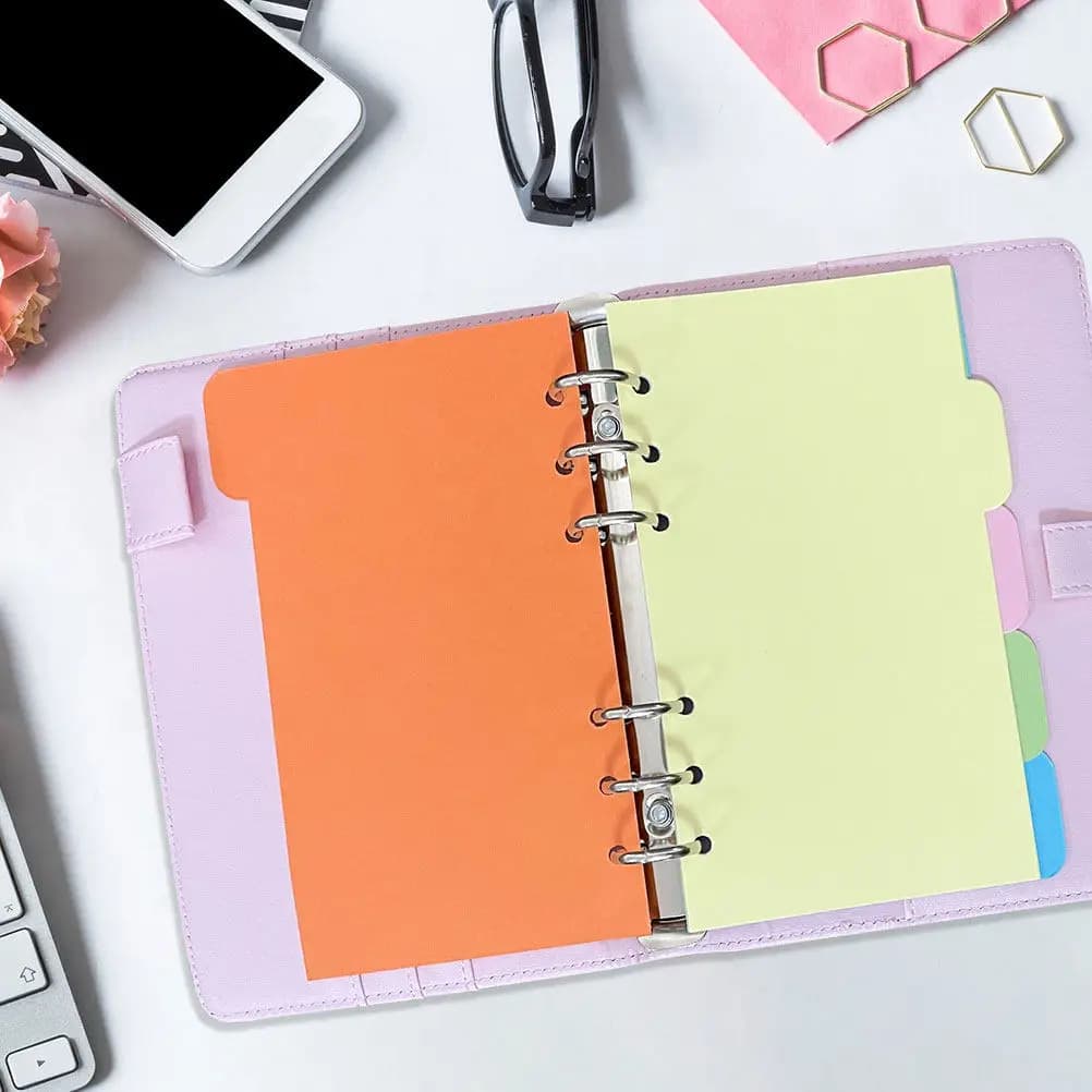 30 Pezzi Cartine di Ricambio per Agenda, Etichette Colorate Classificatrici, Separatori a 6 Fori per Quaderni e Planner