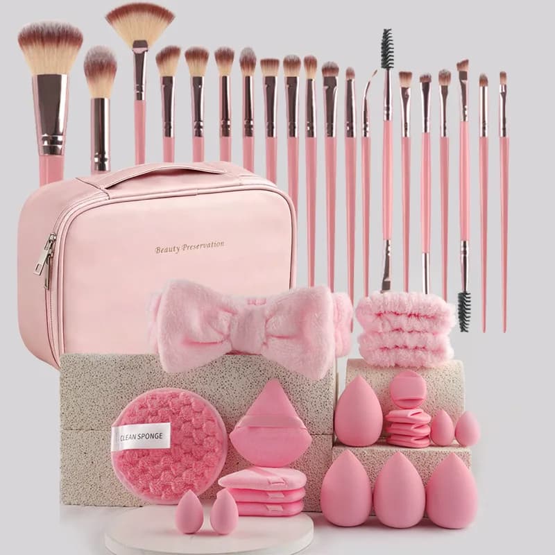 Pretty Organizer Bag with Multi-Color Makeup Brush Set Portable Travel Cosmetic Pouch Essential Foundation Blending Tools