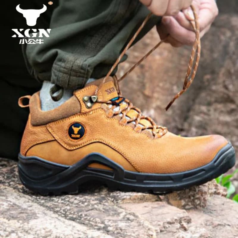 XGN Scarpe da trekking in pelle bovina Uomo Evento trekking impermeabile Scarpe da ginnastica antiscivolo Stivali da caccia Stivali da viaggio tattici da combattimento nel deserto