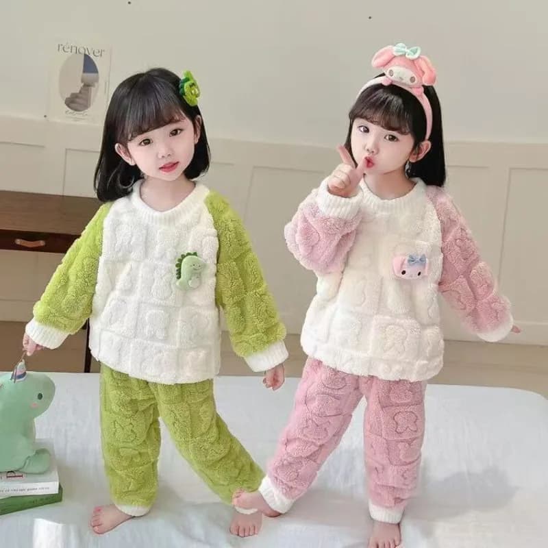 Pigiama da uomo e da donna in pile corallo Autunno e inverno 2025 Nuovo pigiama da casa per bambini in flanella invernale per bambini