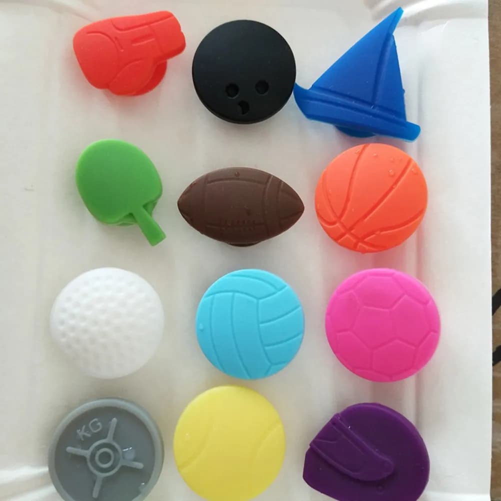 24 Pezzi Segnaposto in Silicone per Bicchieri da Vino, Identificatori per Bevande con Ventosa, Inodore, Riutilizzabili, per Feste, Matrimoni, Bar, Cocktail, KTV