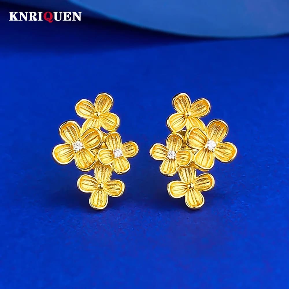 Orecchini a bottone con fiore di diamante da laboratorio in argento sterling 925 placcato oro 18 carati scintillante per le donne Regalo di gioielleria raffinata per la festa nuziale di lusso