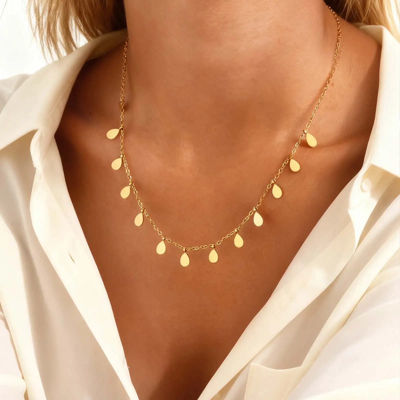 Women's Fashionable Water Drop Pendant Necklace, High Quality Gold Plated Stainless Steel Chain Necklace, Daily Holiday Jewelry Gift