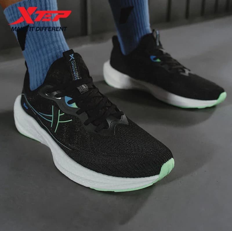 Xtep Scarpe da corsa per uomo Suola leggera Cuscino sportivo Jogging Scarpe da ginnastica morbide e leggere con supporto per rimbalzo 876219110008
