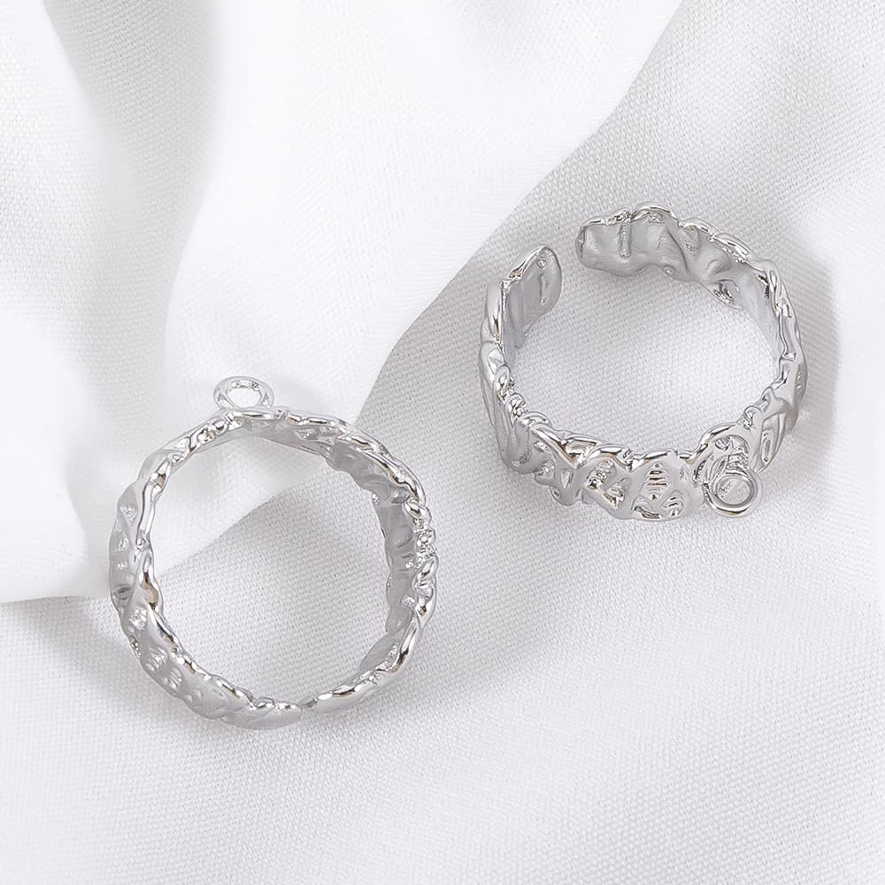 2Pcs Metal Embossed Open Hammer Texture Wide Adjustable Ring Settings Blank Rings Base Jewelry Making DIY Finger Ring With Loop