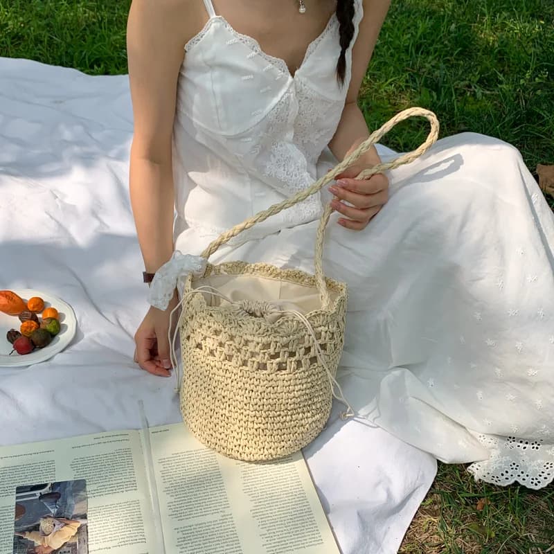 Fashion Women's Boho Macrame Bucket Bag with Lace Ribbon Bow Braided Strap Woven Summer Beach Shoulder Bag Daily Travel Handbag