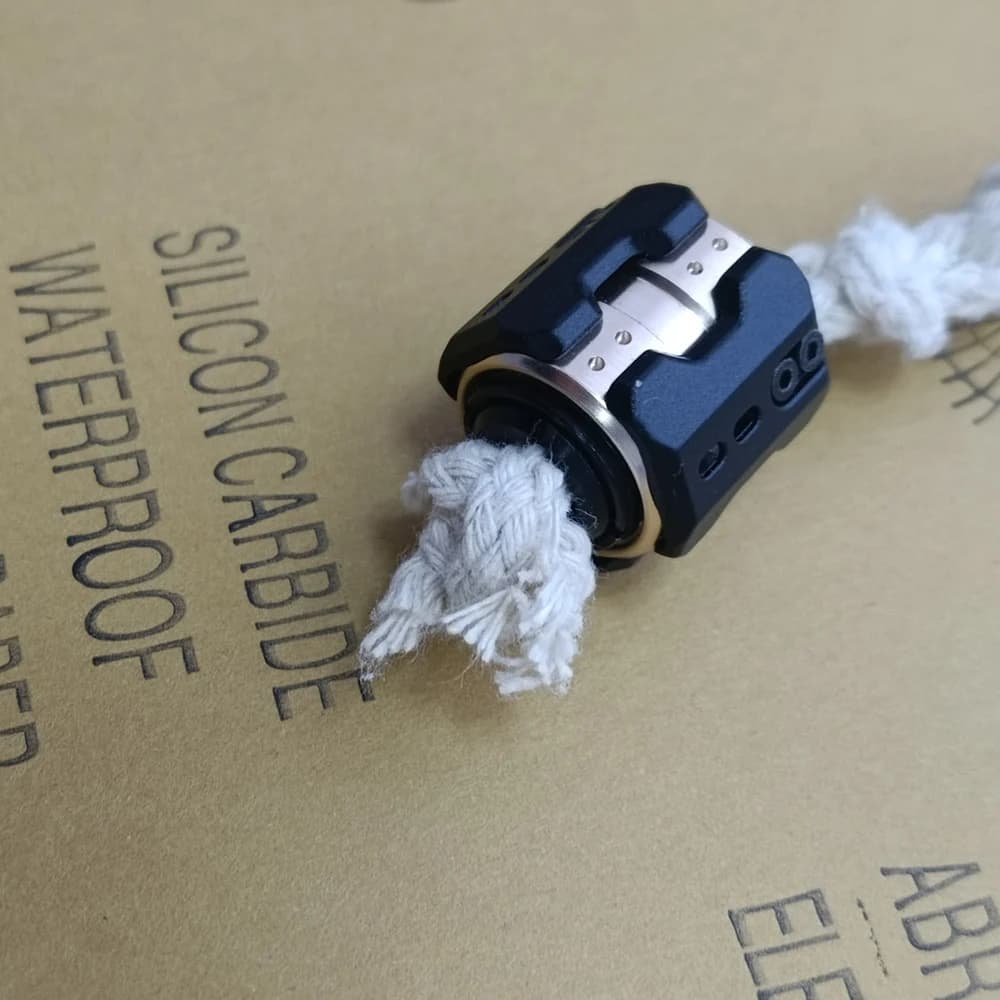 Ciondolo coltello EDC Fidget Spinner Sollievo dallo stress per adulti Sollievo dallo stress Spinning in metallo Attenzione Deficit Giocattolo disturbo di ipperaattività
