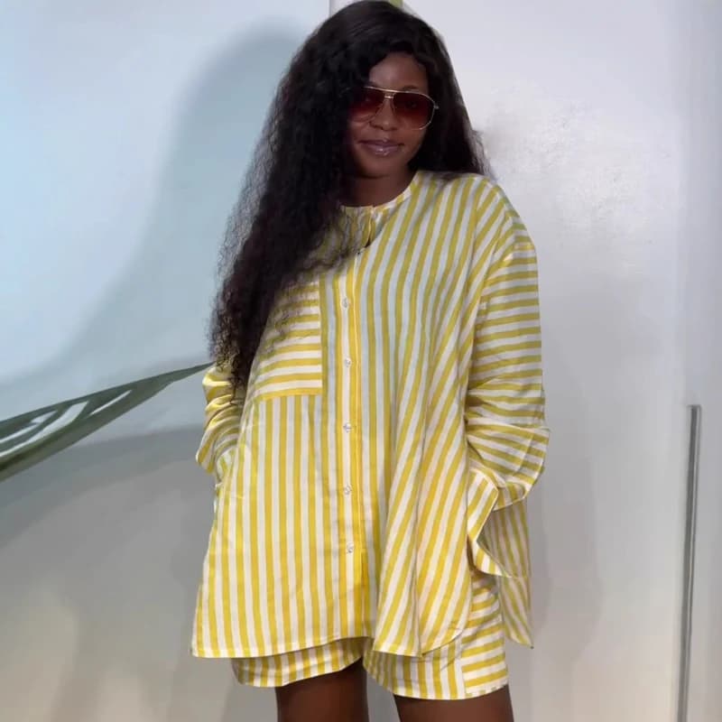 Set di due pezzi da donna di nuova moda africana, camicia a maniche lunghe a righe casual e set di pantaloncini con tasche