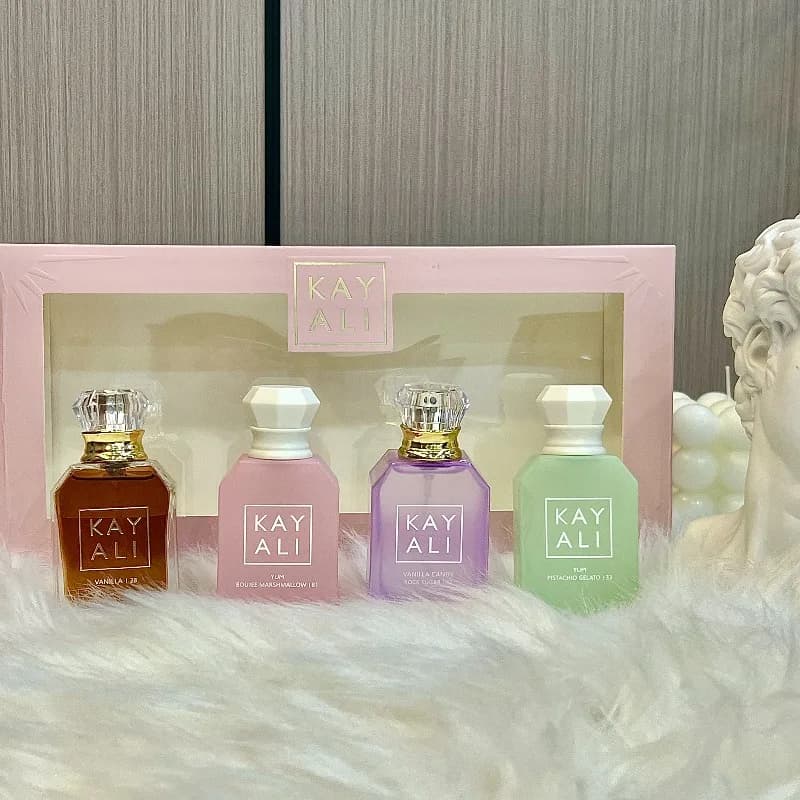KAYALI Set di Profumi Arabi 4x30ml Lunga Durata Unisex Mini Collezione di Fragranze Dolce Vaniglia Orientale Lusso Portatile da Viaggio