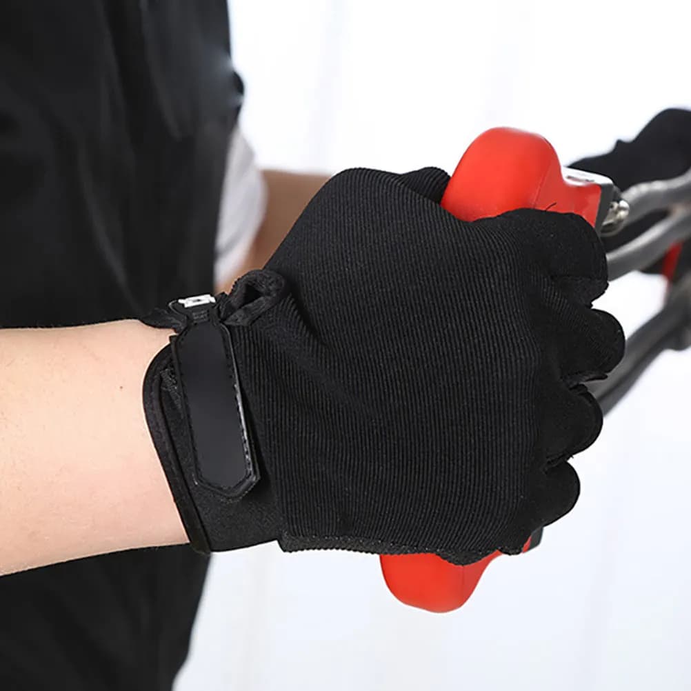 1Pair Premium Flexible Sports Gloves Half Finger Design Sweat-Wicking Anti-Skid Palm Protection Fitness Gloves for Gym Exercise