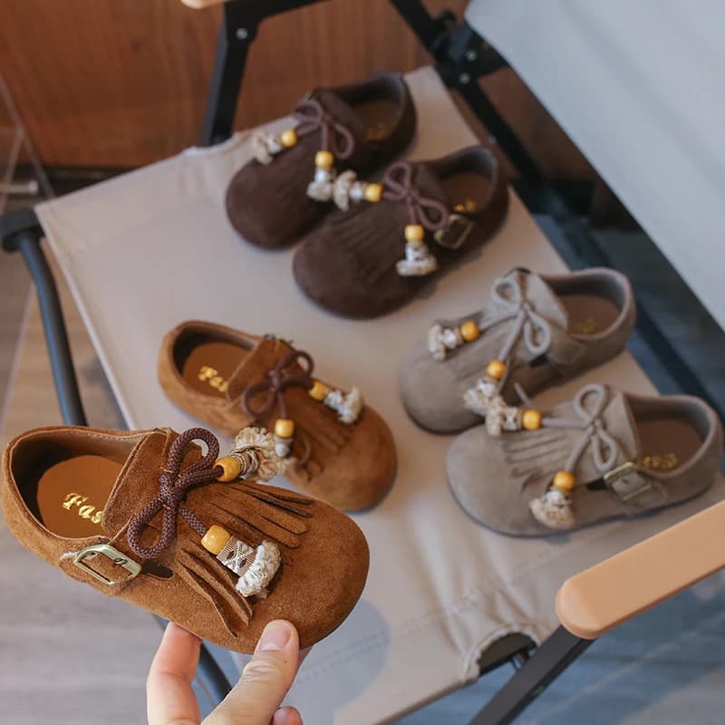 Mocassini Classici con Nappine per Bambine, Scarpe Slip-On in Pelle Spazzolata, Versatili Stivaletti Bassi Antiscivolo con Suola in Gomma, Stile Coreano