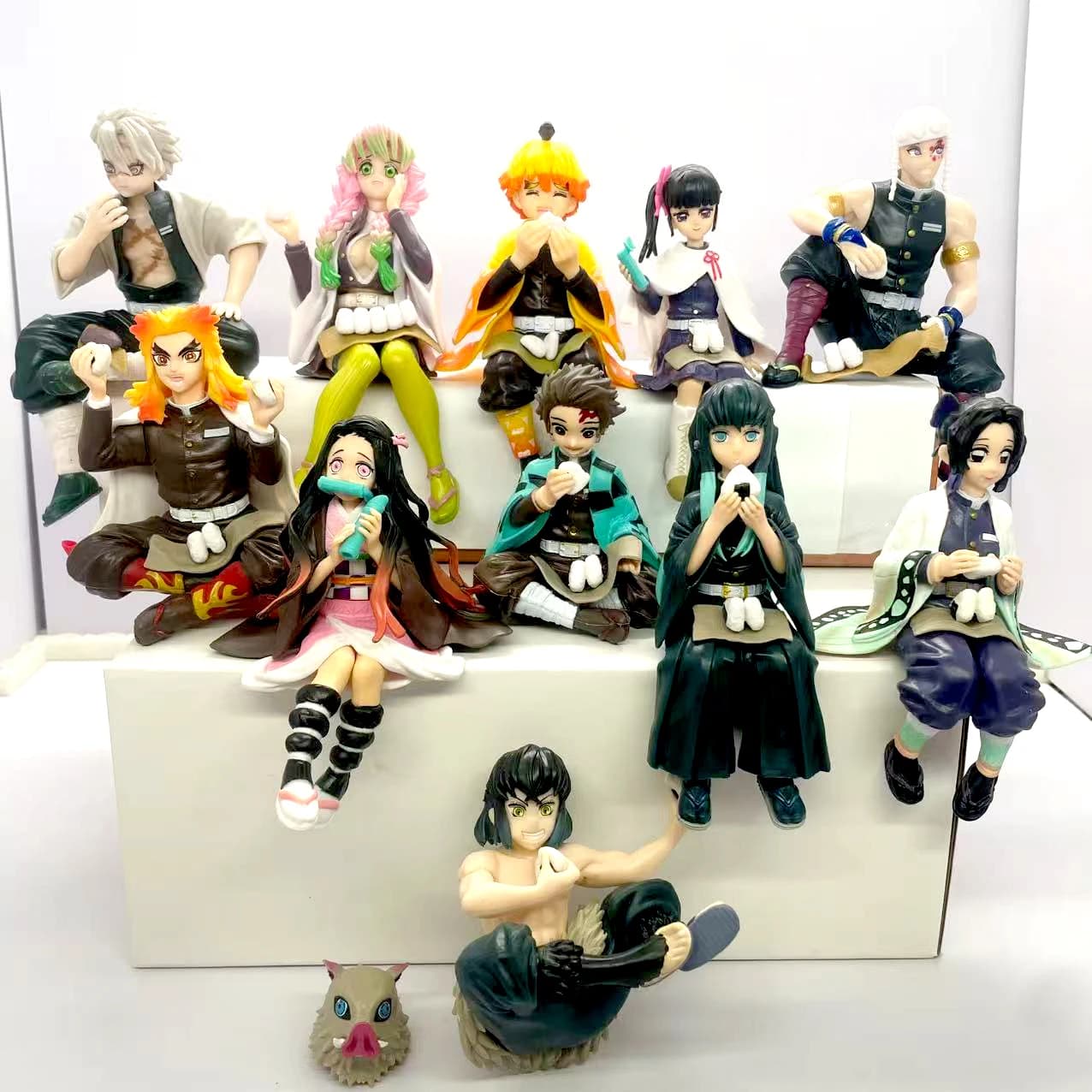 Action Figure Anime Demon Slayer: Tanjirou, Tomioka Giyuu, Zenitsu, Kochou Nezuko - Statuette da Collezione per Bambini
